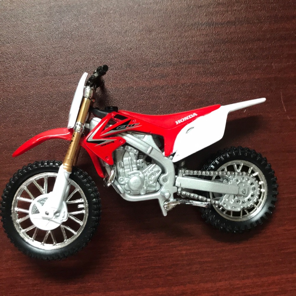 Honda crf 450R toy dirtbike
